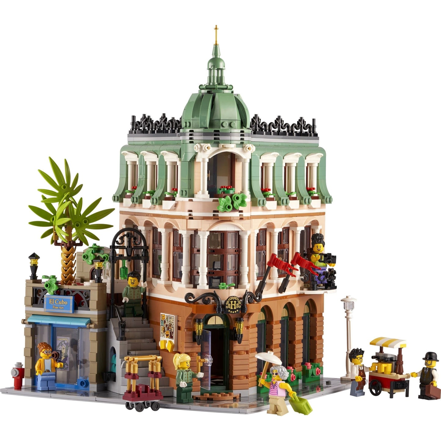 LEGO Icons (Creator Expert) 10297 - Hotel Boutique - set construit