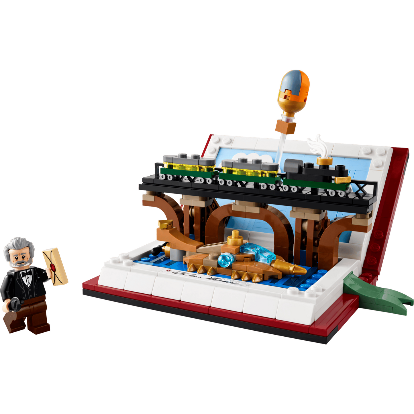 LEGO 40690 - Omagiu adus cărților lui Jules Verne - set construit