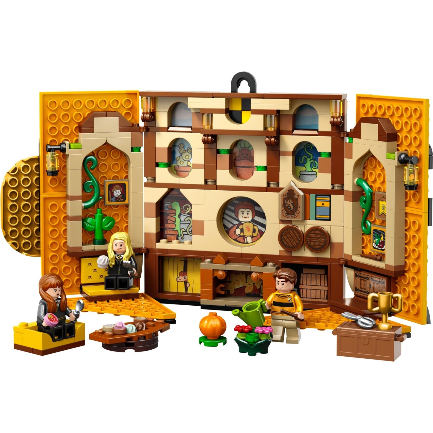 LEGO Harry Potter™ 76412 - Bannerul Casei Hufflepuff™ - set construit