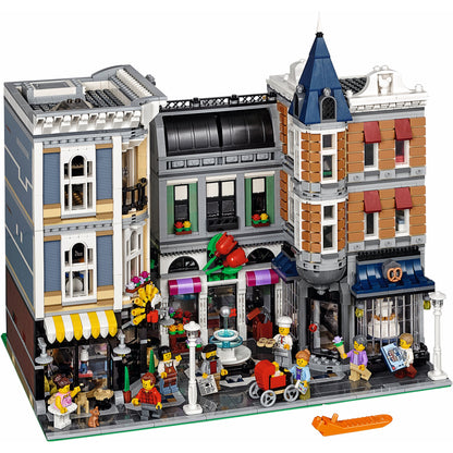 LEGO Icons (Creator Expert) 10255 - Assembly Square - set construit