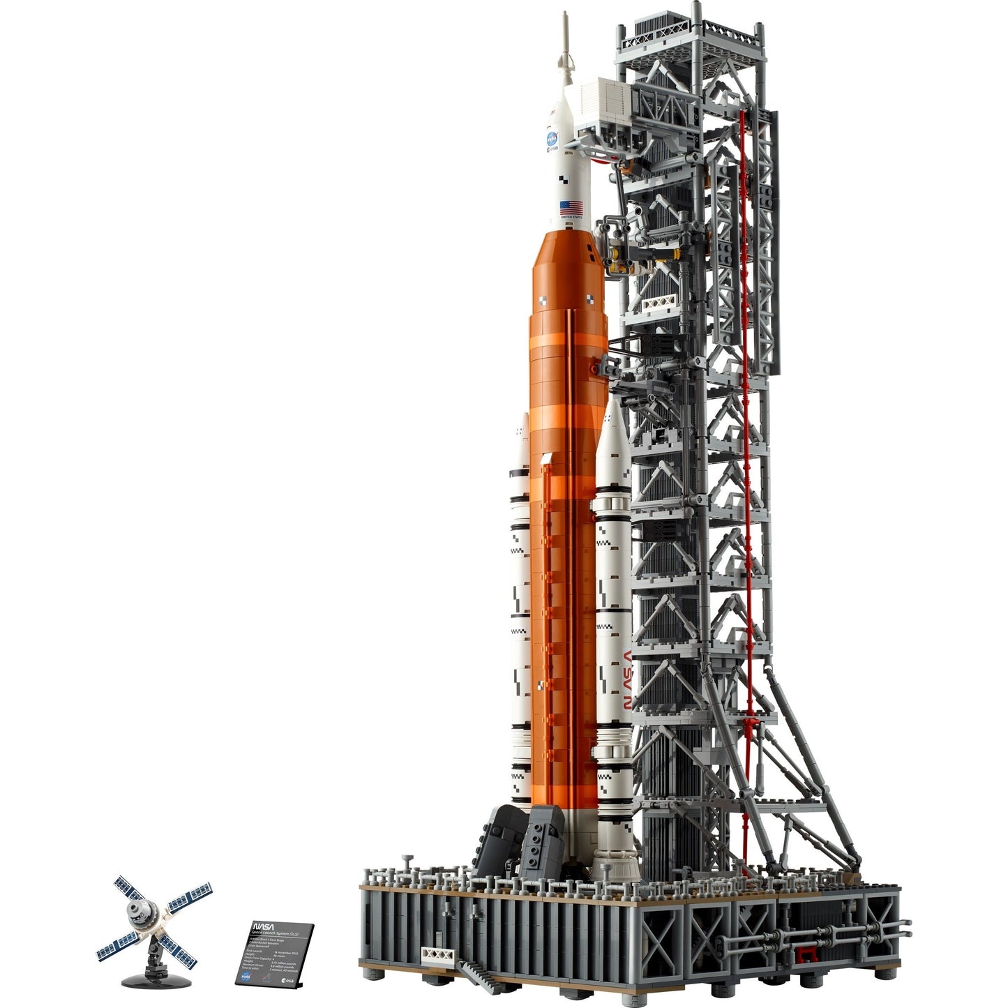 LEGO Icons 10341 - Sistemul de lansare spațială Artemis al NASA - set construit
