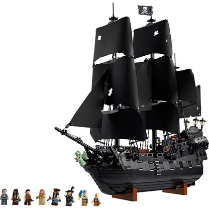 LEGO Icons 10365 - Corabia de pirați a căpitanului Jack Sparrow