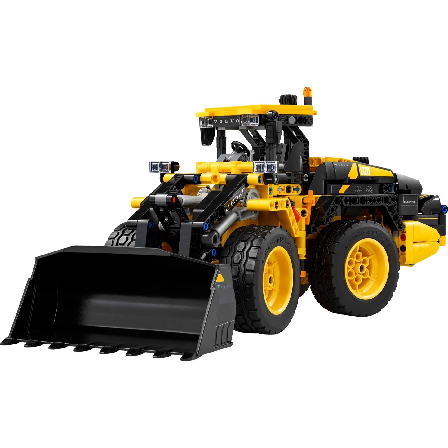 LEGO Technic 42209 Volvo L120 Electric Wheel Loader - set construit