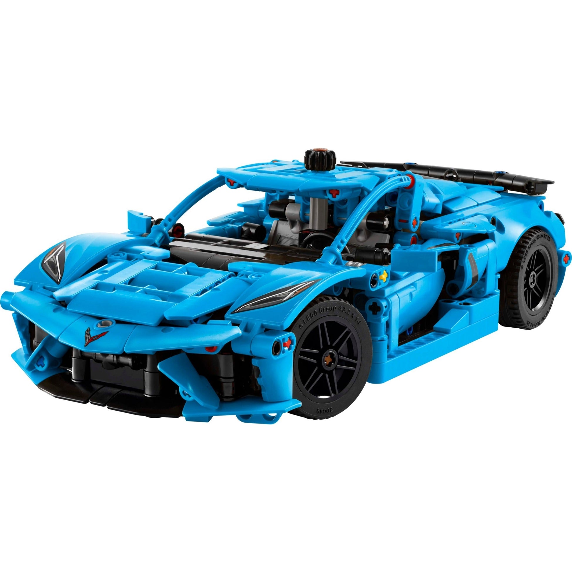 LEGO Technic 42217 - Chevrolet Corvette Stingray albastru - set construit