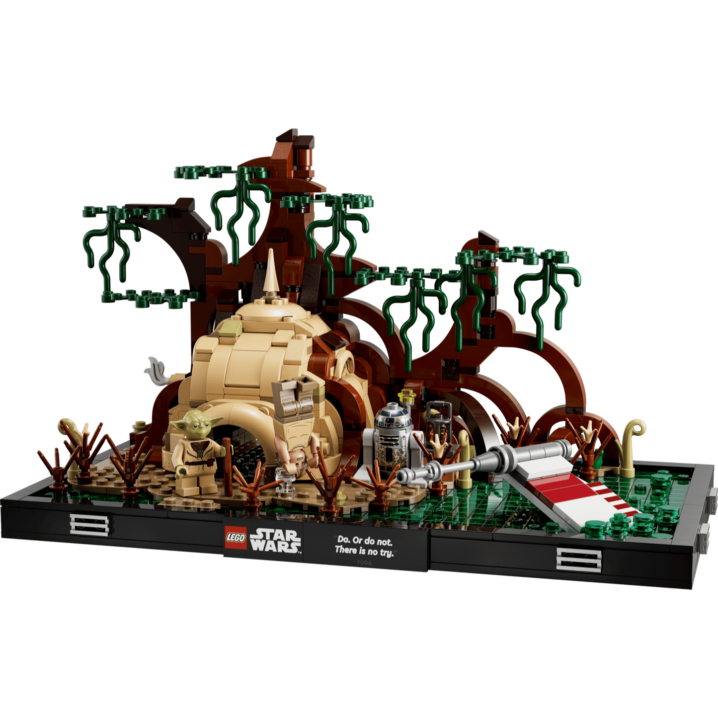 LEGO Star Wars™ 75330 - Diorama antrenamentului Jedi™ de pe Dagobah™ - set construit