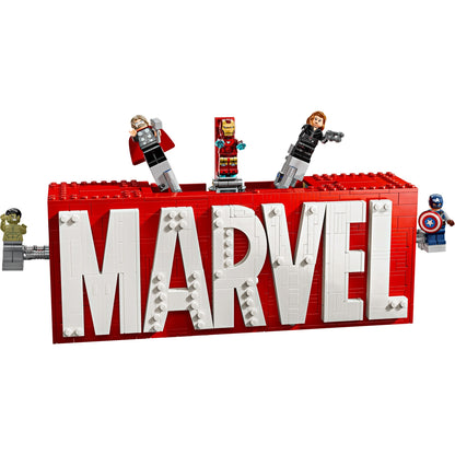 LEGO Marvel 76313 - Siglă și minifigurine MARVEL - set construit